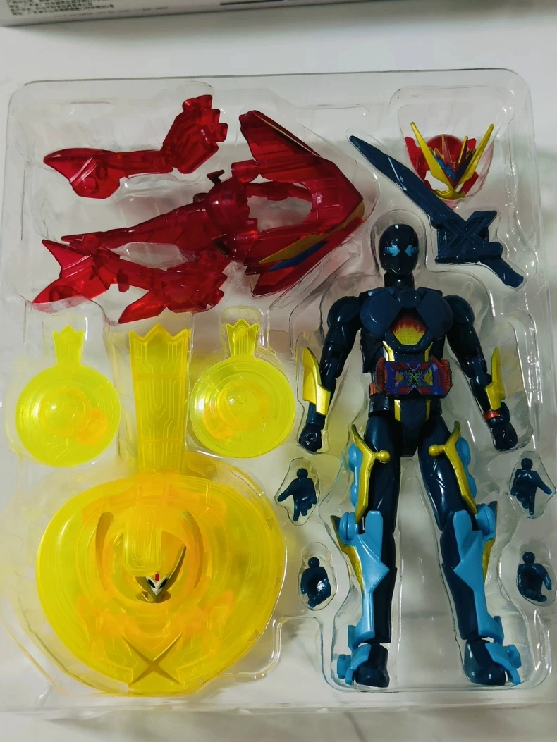 Bandai Kamen Rider Geats Magnu - Cosplay Prop Building review and price